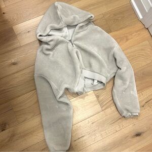 BDG Urban Outfitters - Fuzzy Quarter Zip Cropped Hoodie